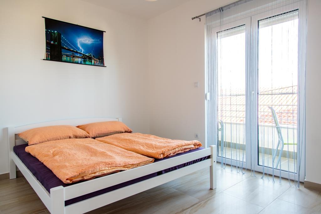 Nemira Sunny Apartments Omiš Camera foto